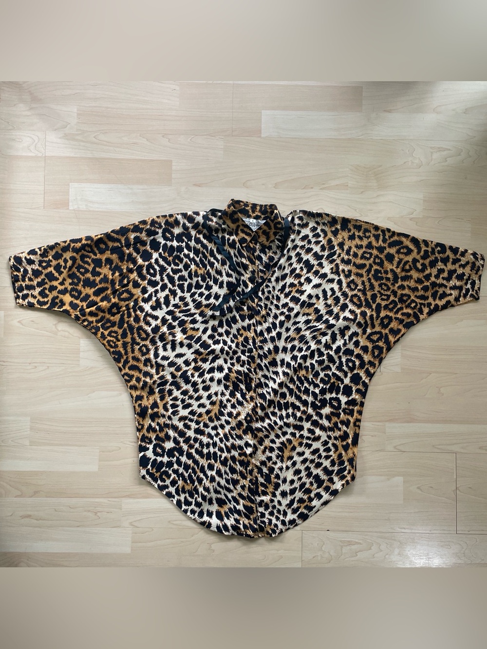 Vintage The Dinostore Leopard Print Oversized Bat Wings Button-Up Shirt